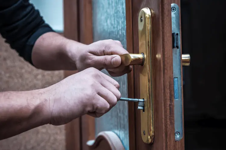 How to Find a Trustworthy Locksmith